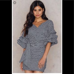 LIONESS Black and white dress